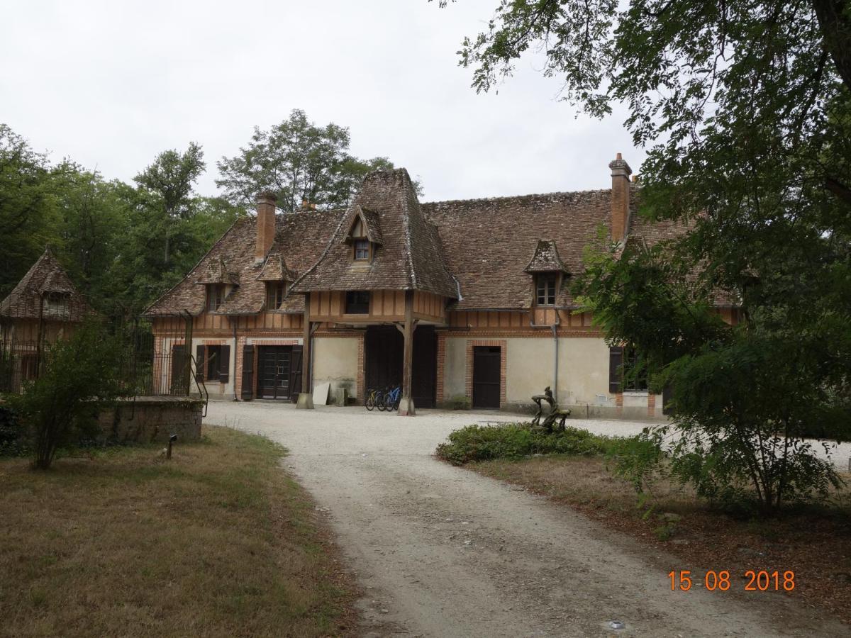 Les Gites Du Mont Suzey Yvoy-le-Marron Zewnętrze zdjęcie